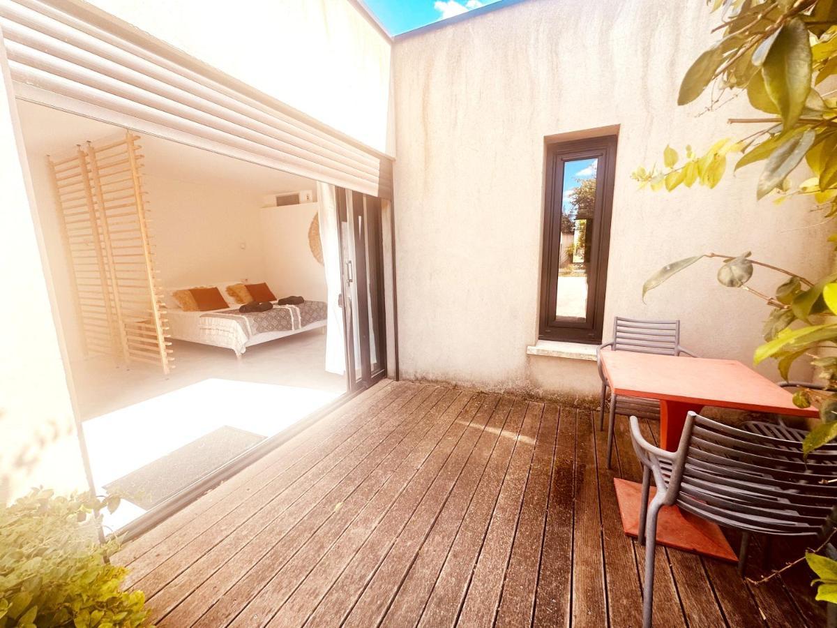 Les Madones Apartman Nîmes Kültér fotó