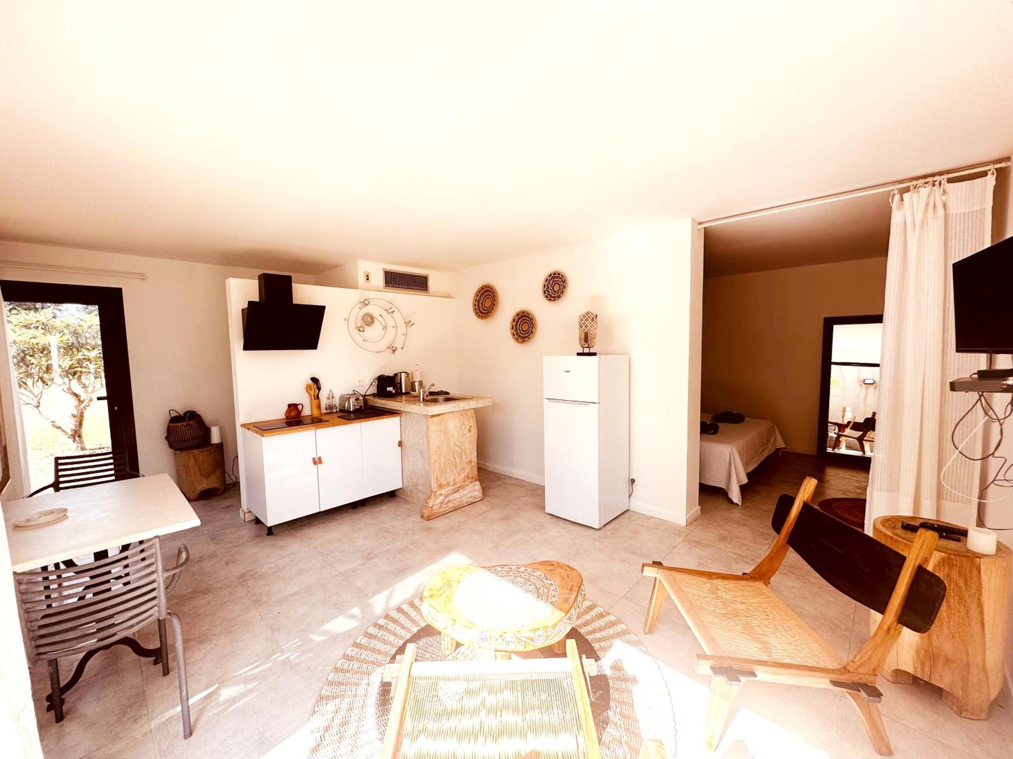 Les Madones Apartman Nîmes Kültér fotó