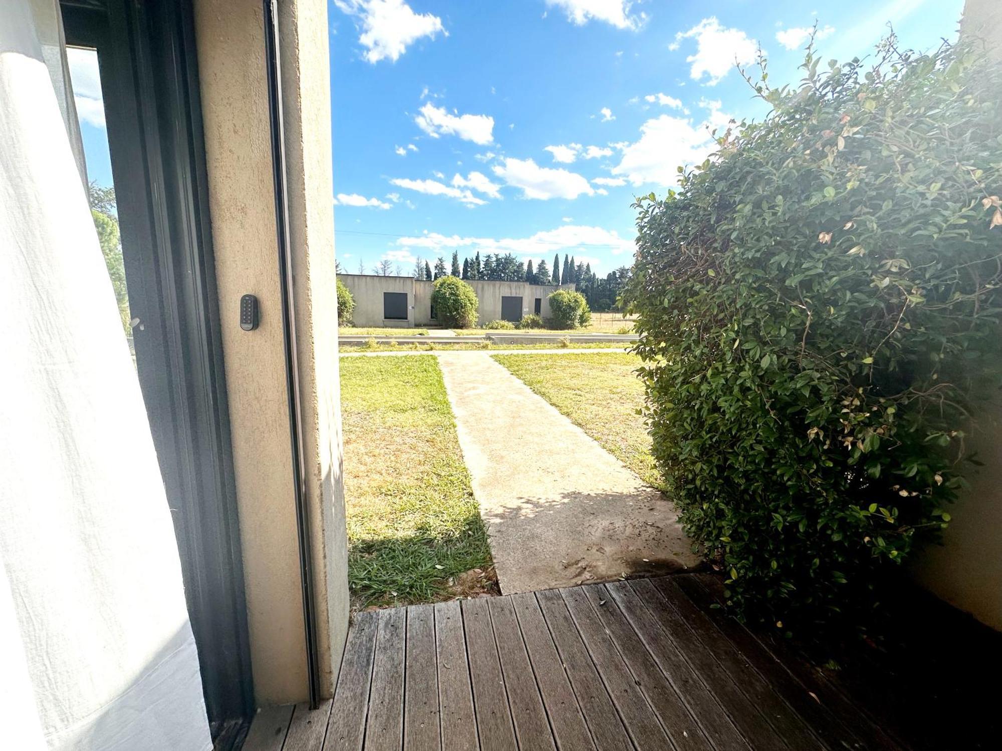 Les Madones Apartman Nîmes Kültér fotó
